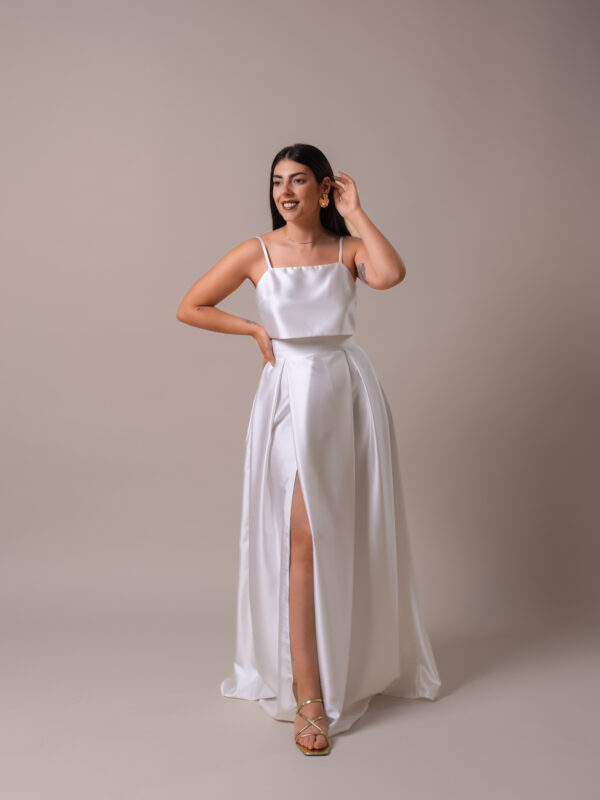 top laura pérola
